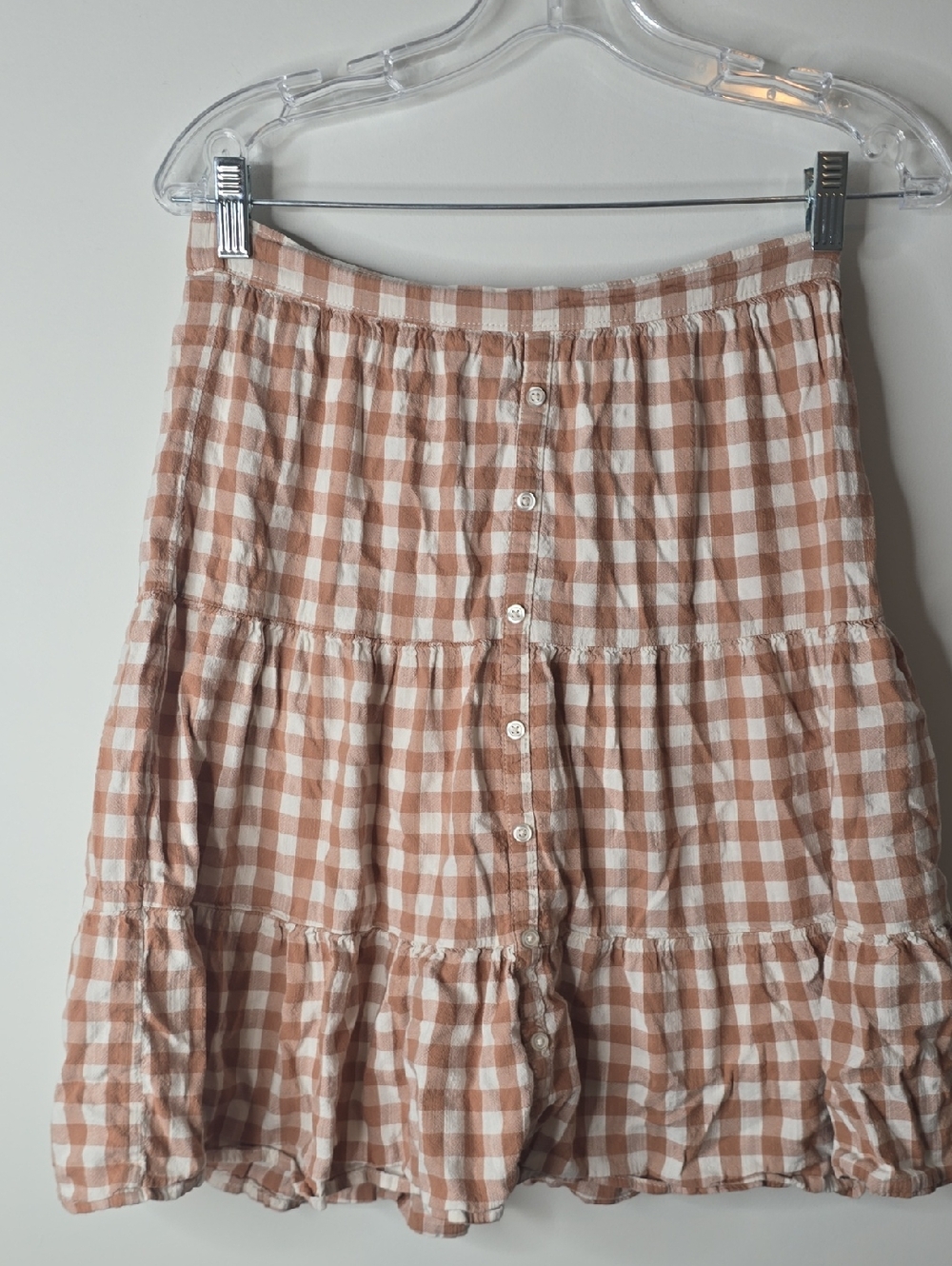 Old Navy Button-Front Tiered Gingham Skirt - Beige/White - Picture 3 of 5